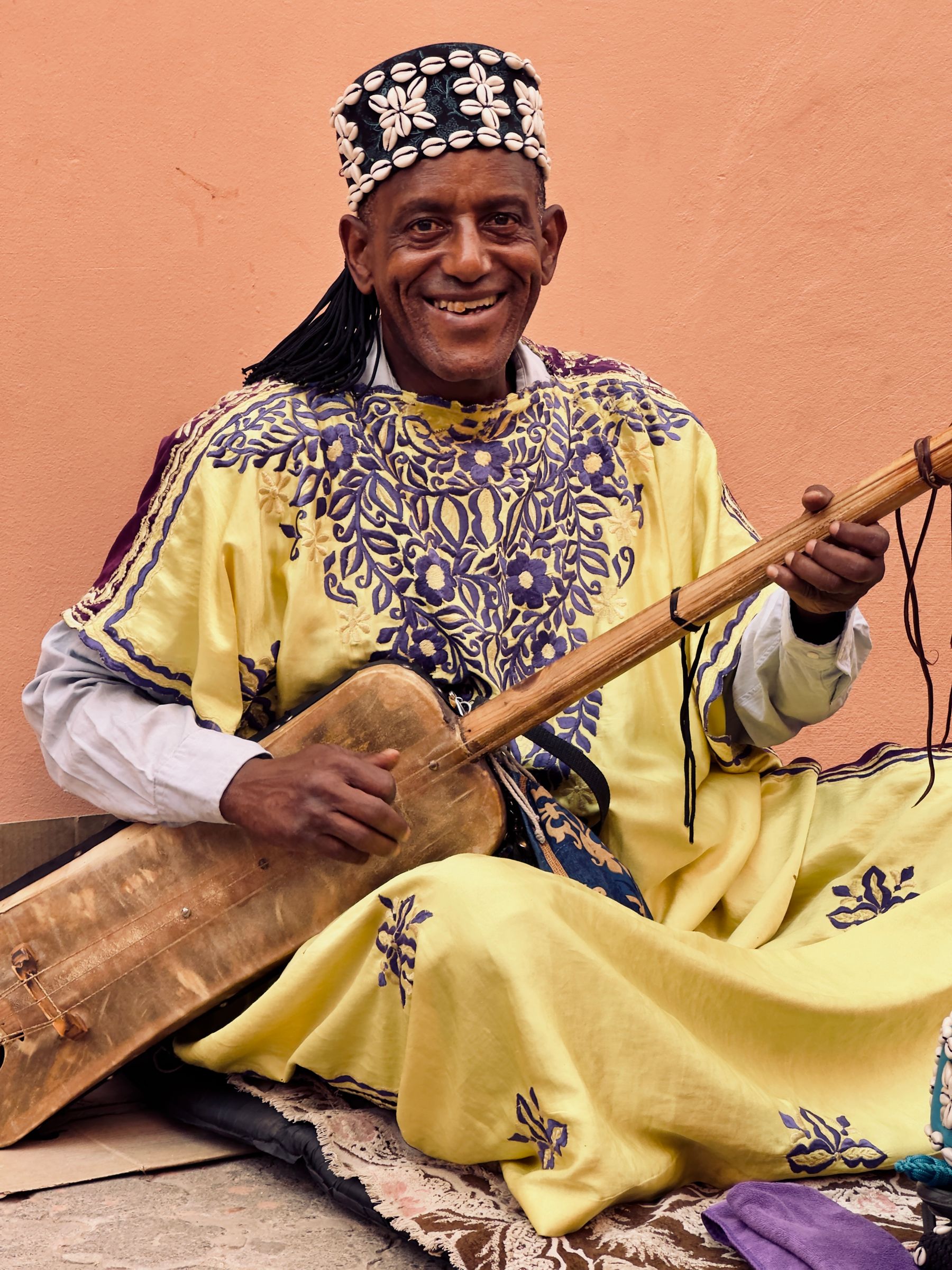 Tribal African Plays Gimbri